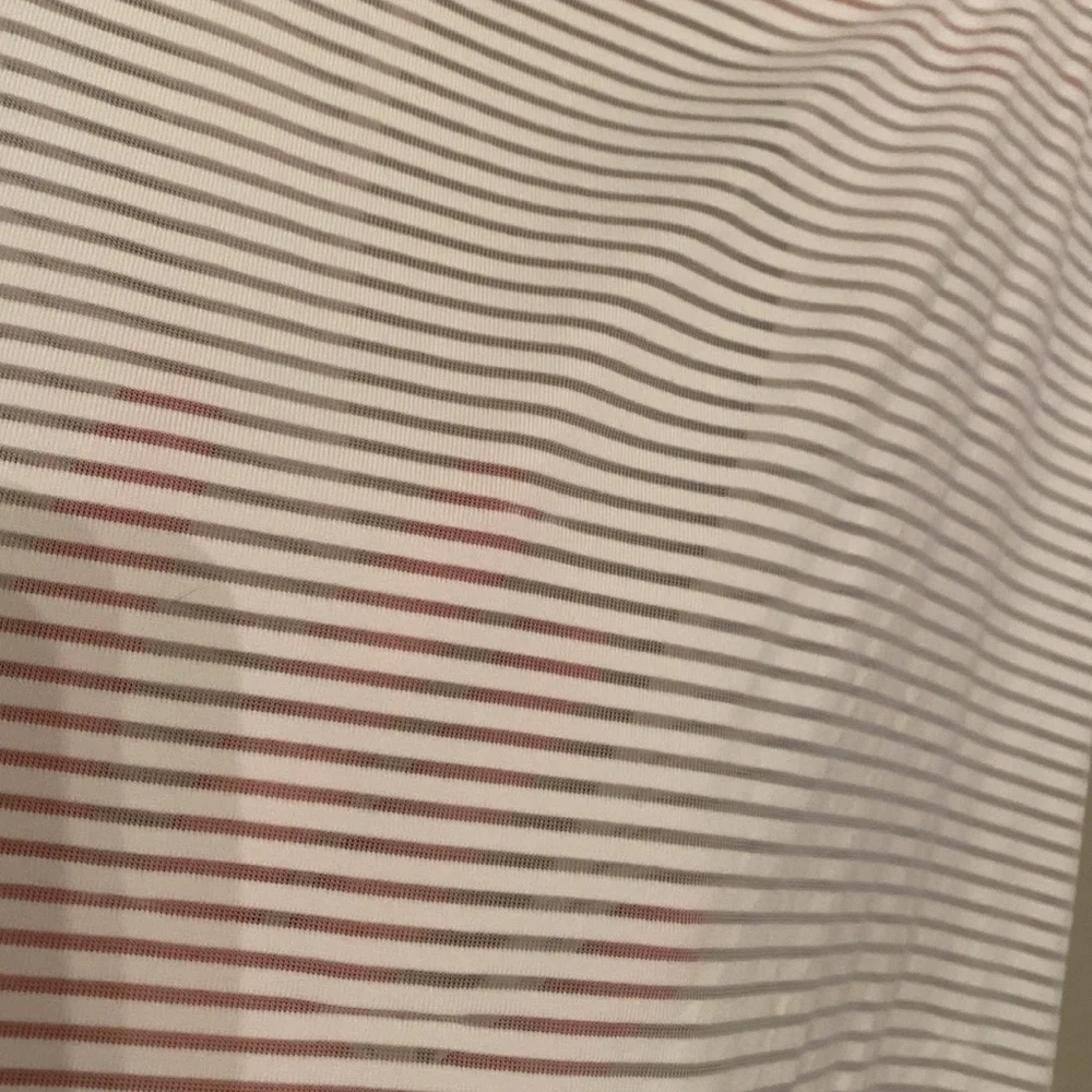 GapFit Shadow Stripe Crossback Tank Top - Picture 8 of 9